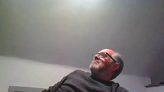 naughtygrandad1 online show from December 17, 2025, 7:53 pm