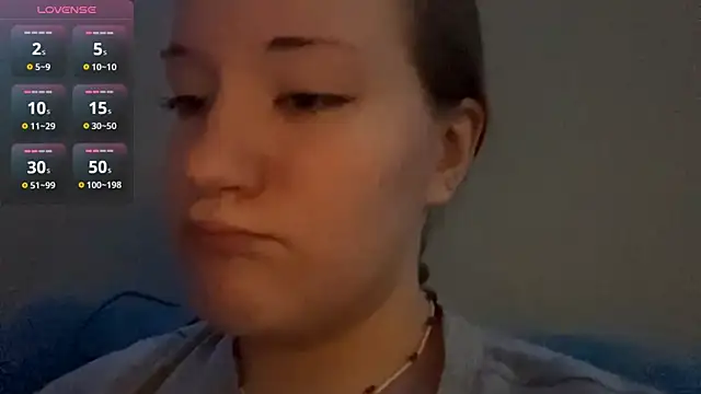 Snapshot of PandaFluff chatting on March 23, 2026, 8:35 pm PandaFluff online show from March 23, 2026, 8:35 pm