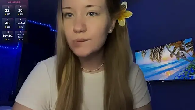 Snapshot of PandaFluff chatting on March 28, 2026, 5:12 pm PandaFluff online show from March 28, 2026, 5:12 pm