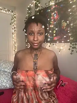 MistiSavannah online show from March 21, 2026, 1:16 pm