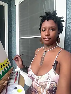 MistiSavannah online show from April 19, 2026, 11:07 pm