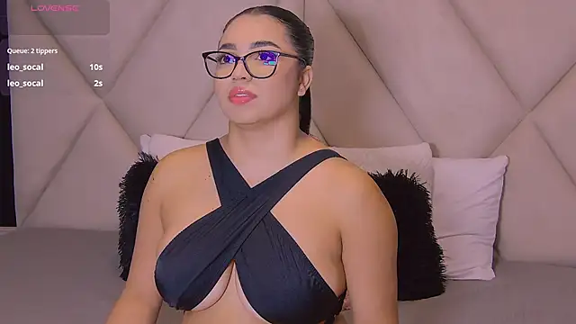 CharlotteeBrownn online show from September 9, 2025, 5:07 am