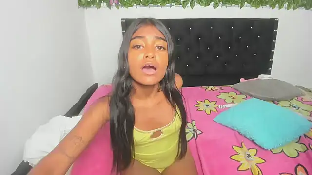 Snapshot of Irene_hot10 chatting on October 17, 2025, 8:00 pm Irene hot10 online show from October 17, 2025, 8:00 pm