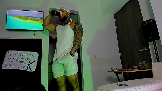 Andrew Johnnson online show from September 28, 2025, 1:38 pm