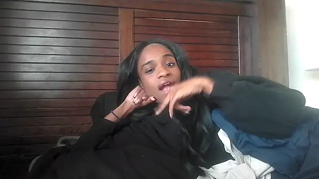 Marlowlovee online show from October 26, 2025, 12:27 am