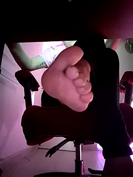 miss carmila1 online show from April 7, 2026, 2:23 am