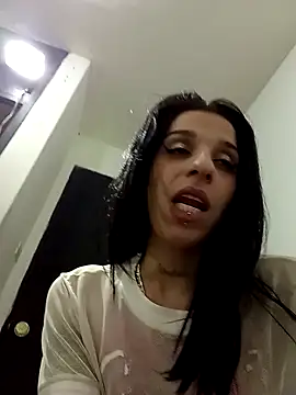 Snapshot of wet_dreams001 chatting on September 24, 2025, 11:02 am wet dreams001 online show from September 24, 2025, 11:02 am