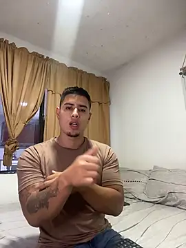 miaftmax online show from February 20, 2026, 7:03 pm