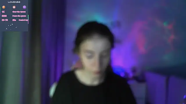 Snapshot of eskatmi chatting on February 16, 2026, 2:51 am eskatmi online show from February 16, 2026, 2:51 am