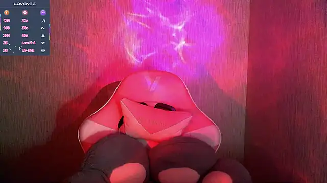 Snapshot of eskatmi chatting on February 19, 2026, 2:29 am eskatmi online show from February 19, 2026, 2:29 am