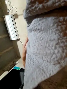 Snapshot of vickylis chatting on April 14, 2026, 6:25 pm vickylis online show from April 14, 2026, 6:25 pm