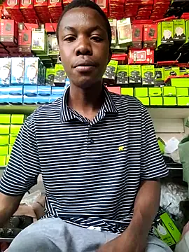 sweetdickboy2 online show from September 19, 2025, 7:21 am