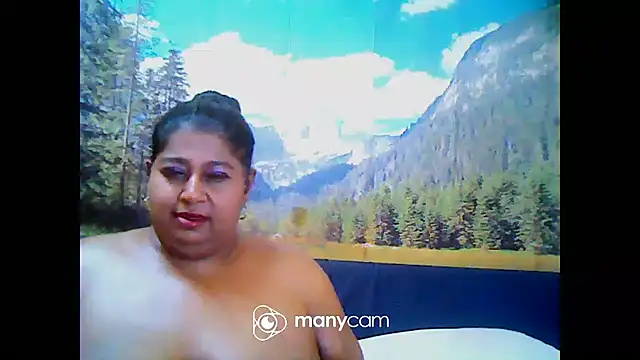 indianhoney694u online show from February 26, 2025, 8:33 pm