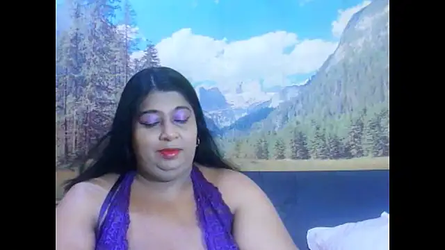 indianhoney694u online show from March 12, 2026, 5:24 am