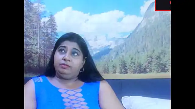 indianhoney694u online show from April 9, 2026, 6:30 am
