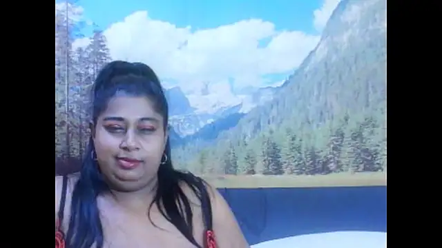 indianhoney694u online show from April 9, 2026, 6:35 pm