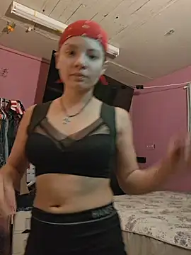 Snapshot of RicaSuave_69 chatting on June 30, 2026, 5:41 am RicaSuave 69 online show from June 30, 2026, 5:41 am
