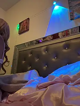 Snapshot of Angelbunnyy chatting on February 20, 2026, 1:33 pm Angelbunnyy online show from February 20, 2026, 1:33 pm