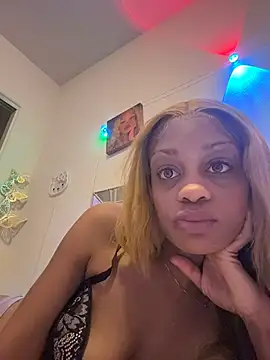 Snapshot of Angelbunnyy chatting on February 22, 2026, 7:40 am Angelbunnyy online show from February 22, 2026, 7:40 am