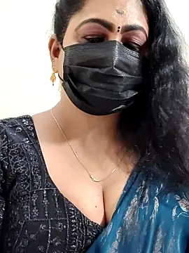 Snapshot of Sweetie_swetha37 chatting on February 22, 2026, 3:21 pm Sweetie swetha37 online show from February 22, 2026, 3:21 pm