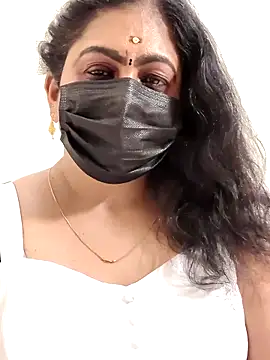 Snapshot of Sweetie_swetha37 chatting on March 1, 2026, 11:29 pm Sweetie swetha37 online show from March 1, 2026, 11:29 pm