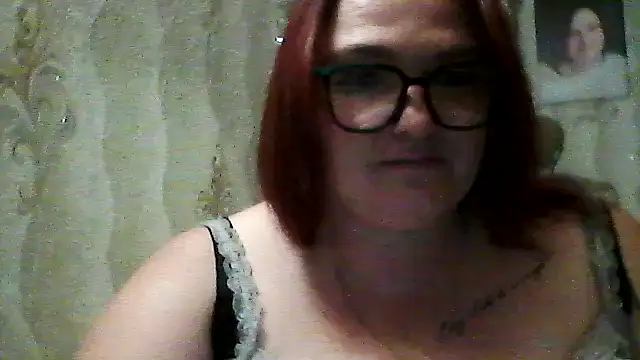 Snapshot of AngelQSky chatting on September 16, 2025, 7:15 pm AngelQSky online show from September 16, 2025, 7:15 pm