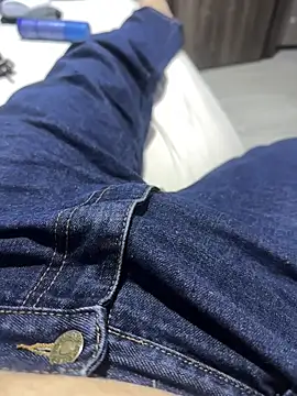 Snapshot of Xarkomm chatting on February 25, 2026, 11:53 am Xarkomm online show from February 25, 2026, 11:53 am