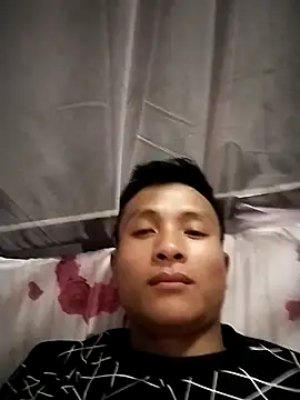 Snapshot of Viet_dick chatting on October 21, 2025, 3:24 pm Viet dick online show from October 21, 2025, 3:24 pm
