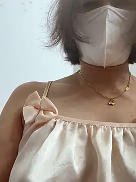 July-Asian online show from November 16, 2025, 10:54 am