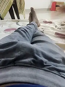 Snapshot of slim-uncut chatting on October 23, 2025, 5:01 pm slim-uncut online show from October 23, 2025, 5:01 pm