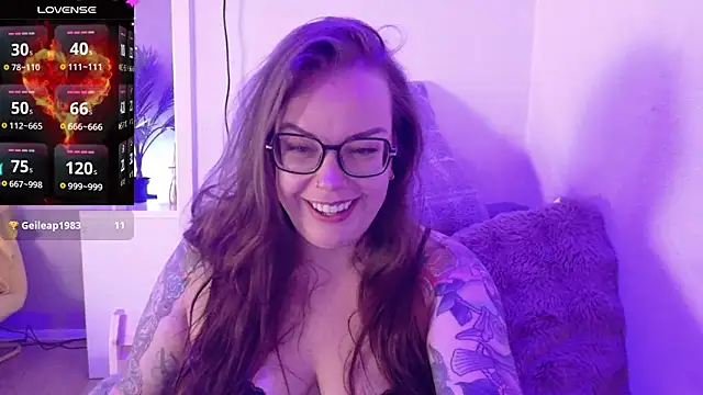 Snapshot of Miss_Lucifer6 chatting on March 5, 2026, 8:49 pm Miss Lucifer6 online show from March 5, 2026, 8:49 pm