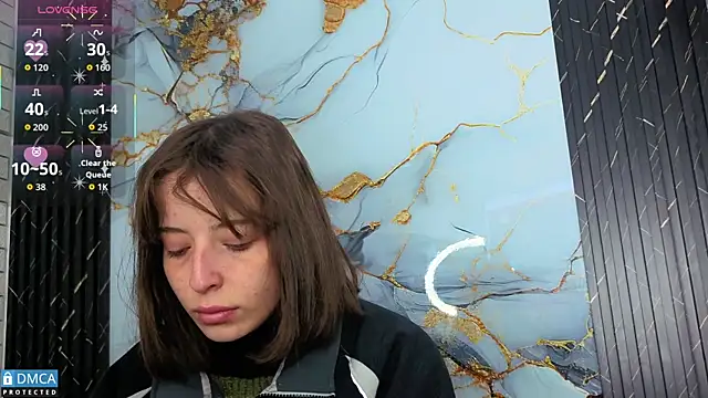 nena cupcake  online show from December 19, 2025, 11:17 am