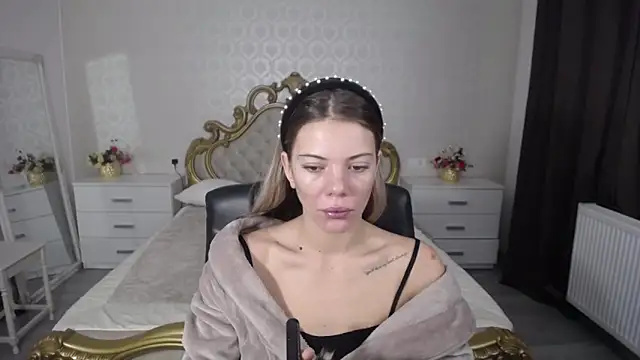 AmberTop online show from October 8, 2025, 6:22 am