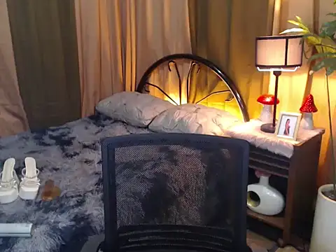 WILDROXIE online show from September 29, 2025, 11:09 pm