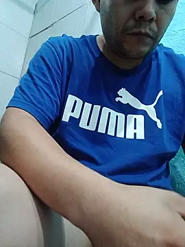 fboycdjuaez online show from May 25, 2026, 2:28 am