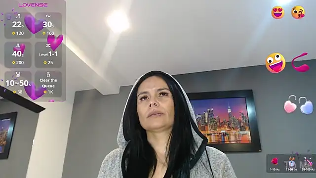 CharlotteCottin online show from September 25, 2025, 11:14 am