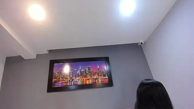 CharlotteCottin online show from April 6, 2026, 11:22 am