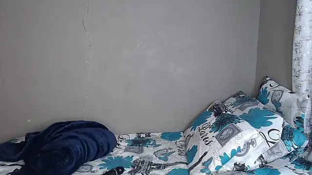 Lunalee online show from December 19, 2025, 9:05 am