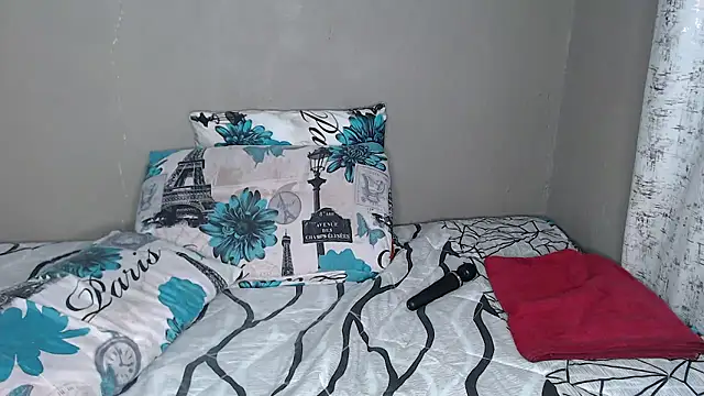 Lunalee online show from January 16, 2026, 8:24 pm