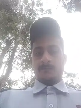 Snapshot of BasicGoal96 chatting on October 30, 2025, 12:39 pm BasicGoal96 online show from October 30, 2025, 12:39 pm