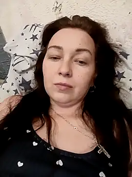 DanaNeon online show from April 8, 2026, 3:56 pm