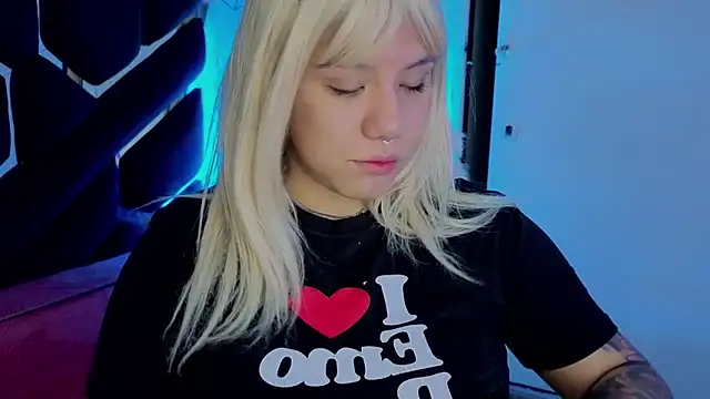 Melissa Adamsx online show from March 28, 2026, 7:13 pm