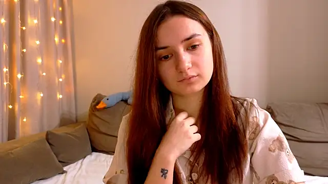 Lelia Vibe online show from December 15, 2025, 3:38 pm