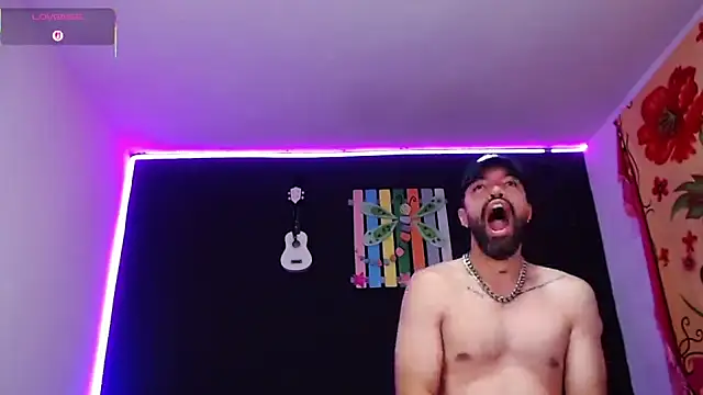 ingrid zese  online show from October 20, 2025, 1:11 pm