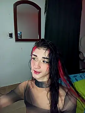 ingrid zese  online show from November 13, 2025, 7:02 pm