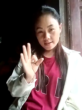Snapshot of Ruaiuoi chatting on June 8, 2026, 11:38 pm Ruaiuoi online show from June 8, 2026, 11:38 pm