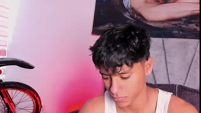 ZYZZ1312 online show from November 5, 2025, 4:29 pm