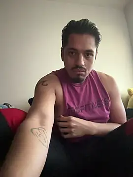 mrredcorn online show from May 17, 2026, 1:51 pm