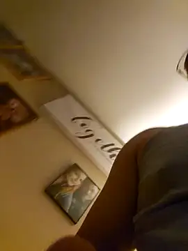 Biglou97 online show from March 29, 2026, 2:11 am