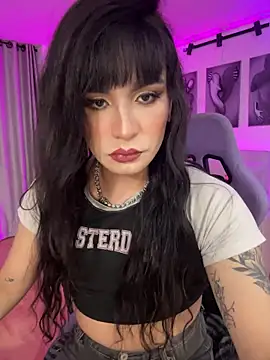 paula boom online show from December 16, 2025, 3:44 am